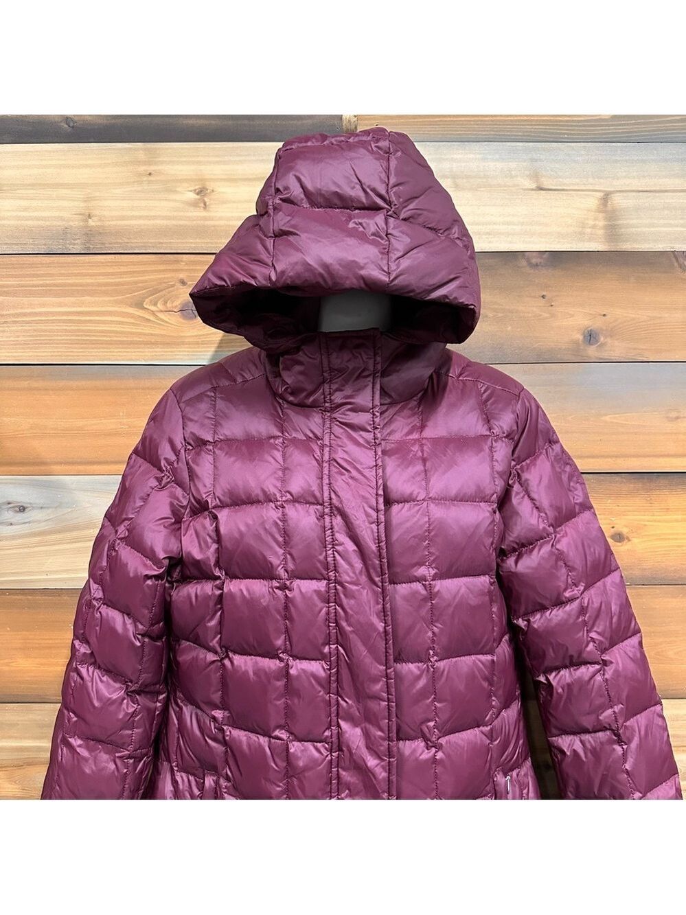 Roots down hooded puffer coat Womens Medium burgundy quilted long line winter - Picture 4 of 14